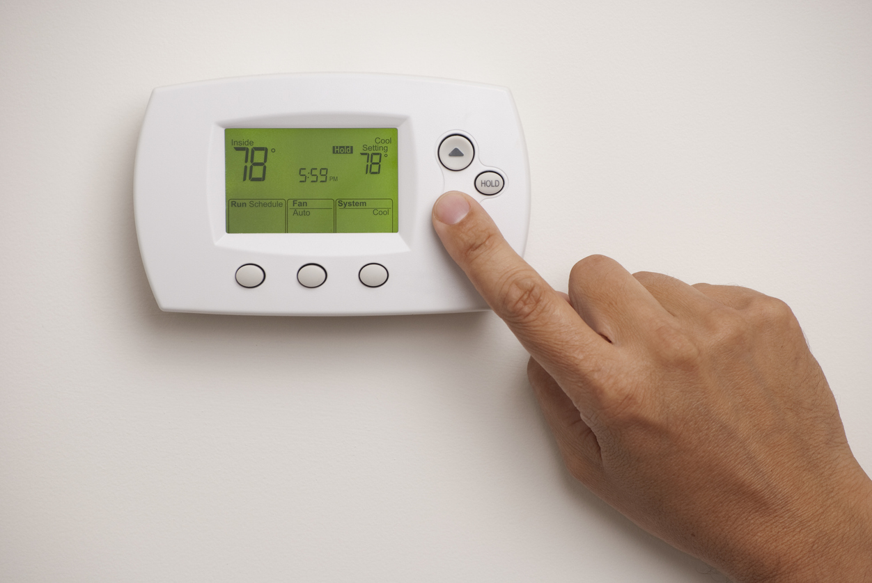 The Ideal AC Temp for Comfort and Savings